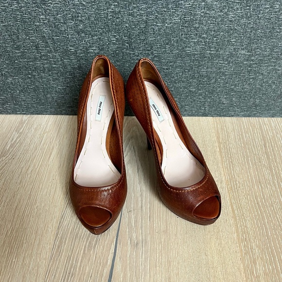 Miu Miu Brown Platform Heels Size 35 1/2 - Picture 5 of 16